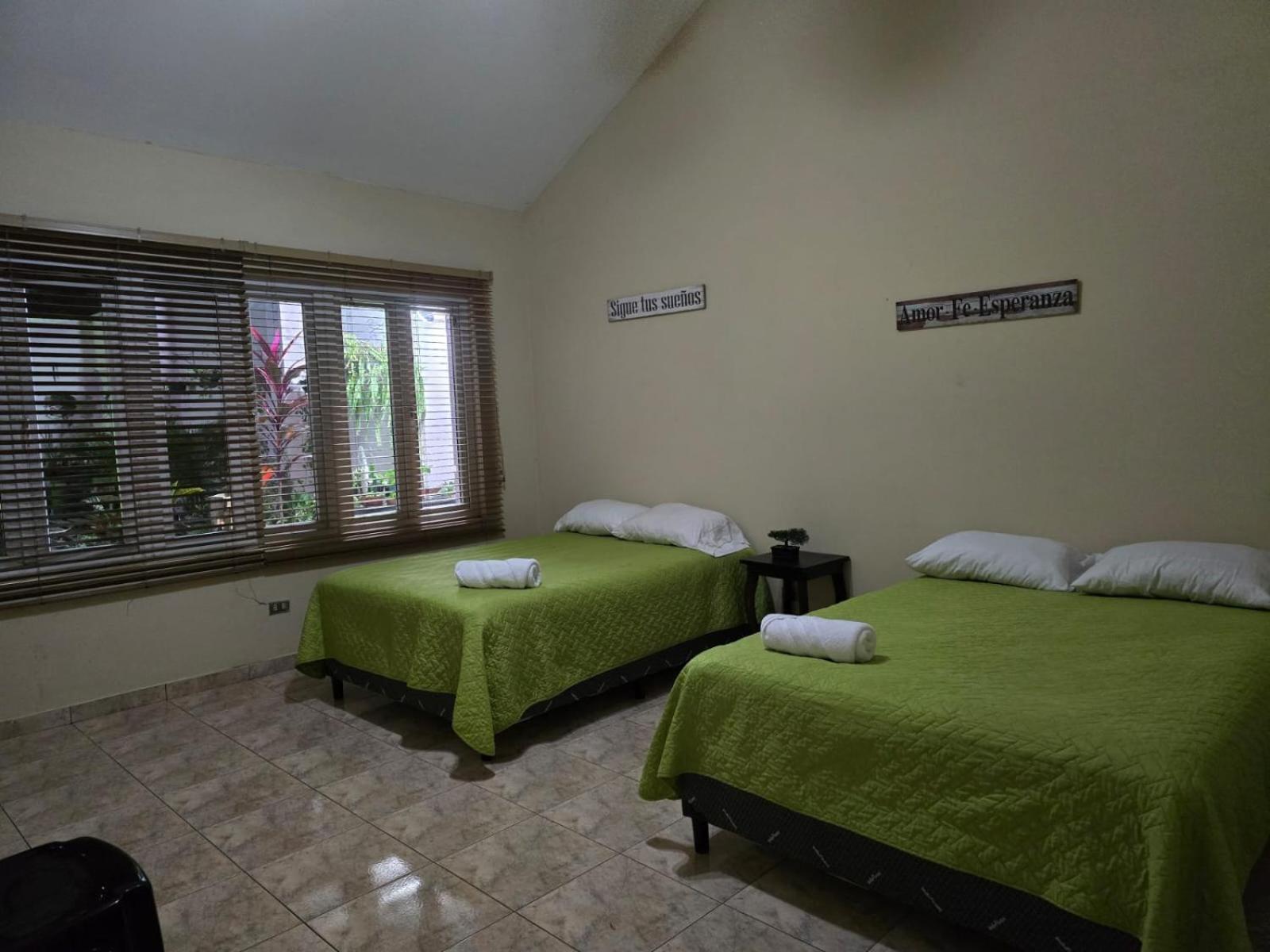 Hostal Casa Luna Santa Ana Kültér fotó